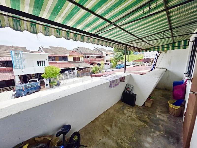 2-storey Terraced House for Sale in Taman Gombak (Batu Caves) - NORFADILAH ZAINUDDIN - Exterior - PropertyGuru.com.my