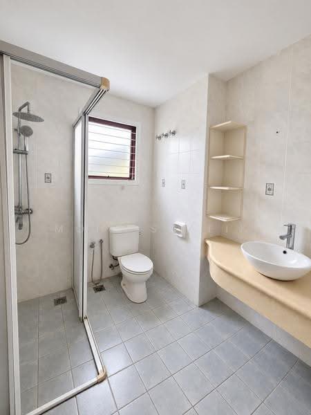 2.5-storey Terraced House for Sale in Sunway SPK Damansara (Batu) - Mohd Shafik - Bathroom - PropertyGuru.com.my