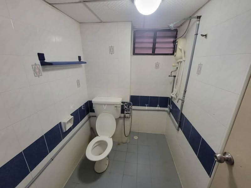 Kondominium untuk Disewa di Sunny Ville Condominium - Kelvin Tan - Bathroom - PropertyGuru.com.my