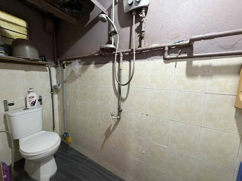 Pangsapuri untuk Dijual di Bandar Baru Sentul - Abid Sabarudin - Bathroom - PropertyGuru.com.my