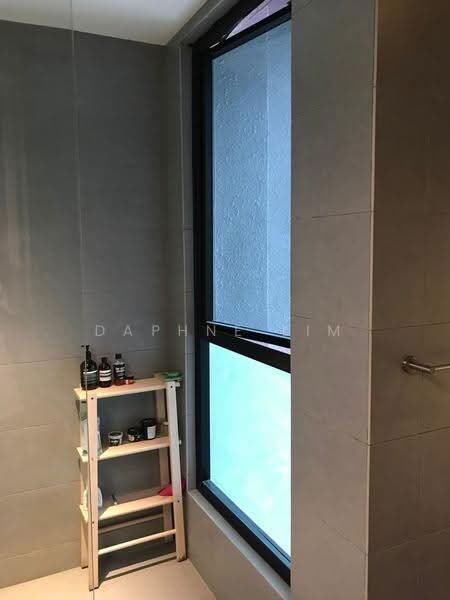 Kediaman Servis untuk Dijual di The Leafz @ Dedaun - Daphne Lim - Bathroom - PropertyGuru.com.my
