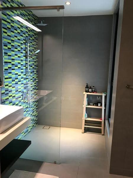 Kediaman Servis untuk Dijual di The Leafz @ Dedaun - Daphne Lim - Bathroom - PropertyGuru.com.my