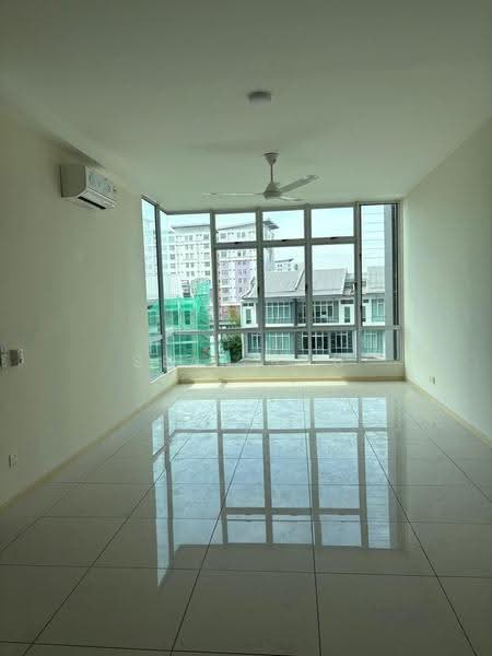 Kondominium untuk Disewa di The Seed Taman Sutera Utama - Sean Lau - Living Room - PropertyGuru.com.my