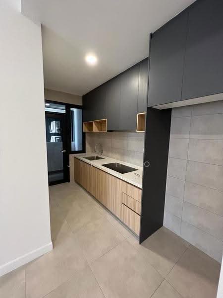 Kediaman Servis untuk Dijual di Sky Meridien - Jin Hao - Kitchen - PropertyGuru.com.my