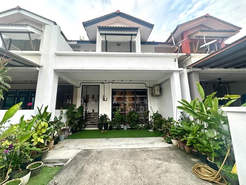 Terraced House for Sale in Sungai Buloh (Selangor) - NORFADILAH ZAINUDDIN - Exterior - PropertyGuru.com.my