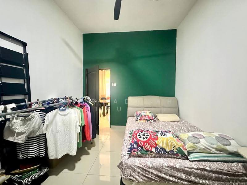 Terraced House for Sale in Sungai Buloh (Selangor) - NORFADILAH ZAINUDDIN - Bedroom - PropertyGuru.com.my