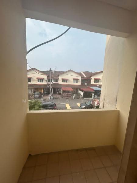 Rumah Bandar untuk Disewa di Taman Jasmin (Senawang) - Marcus Yeow - Balcony - PropertyGuru.com.my