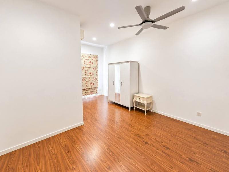 Rumah Teres 2.5-Tingkat untuk Dijual di Alam Impian (Shah Alam) - Mohd Adryzam - Bedroom - PropertyGuru.com.my