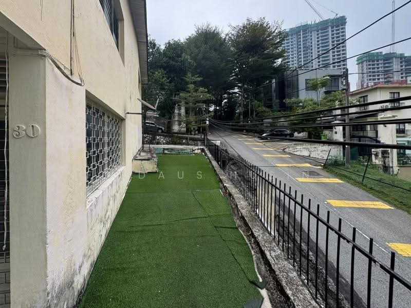 3-storey Terraced House for Sale in Taman Seputeh (Seputeh) - Firdaus Husin - Exterior - PropertyGuru.com.my