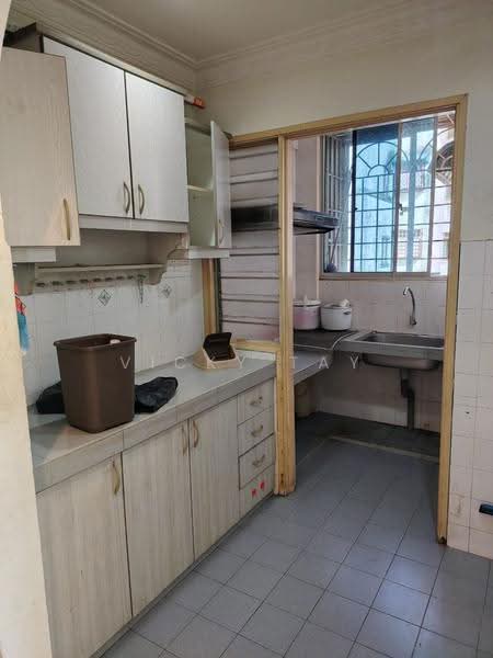 Apartment for Sale at Las Palmas (Rumbia) - Vicky Tay - Kitchen - PropertyGuru.com.my