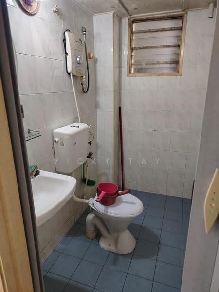 Apartment for Sale at Las Palmas (Rumbia) - Vicky Tay - Bathroom - PropertyGuru.com.my