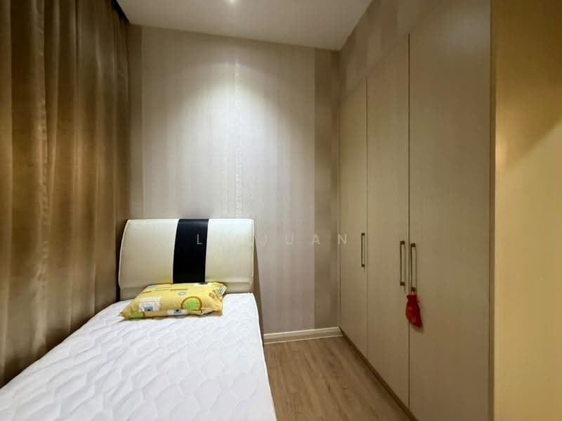 Kediaman Servis untuk Disewa di Senibong Cove - The WaterEdge Residences - Li Juan - Bedroom - PropertyGuru.com.my