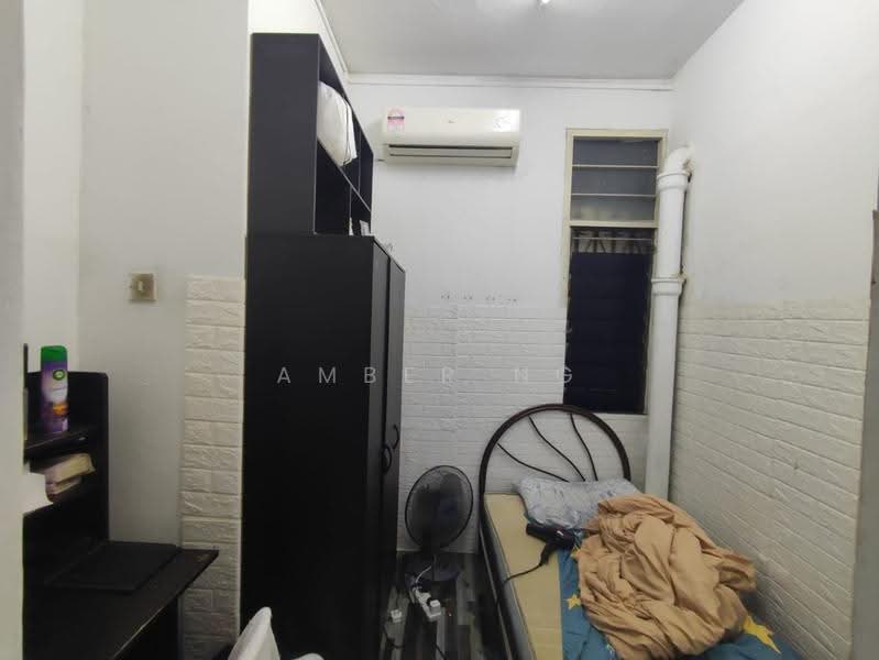2-storey Terraced House for Sale in Taman Sri Rampai (Wangsa Maju) - Amber Ng - Bedroom - PropertyGuru.com.my