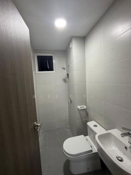 Service Residence for Rent at TRELLIS RESIDENCES - Alex Sieh - Bathroom - PropertyGuru.com.my