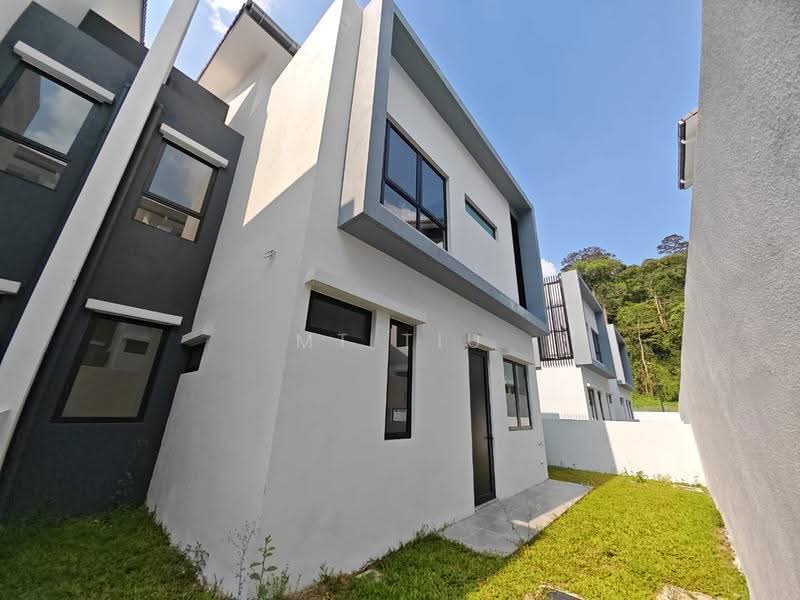 Rumah Berkembar untuk Disewa di Ampang (Selangor) - MT Tiu - Exterior - PropertyGuru.com.my