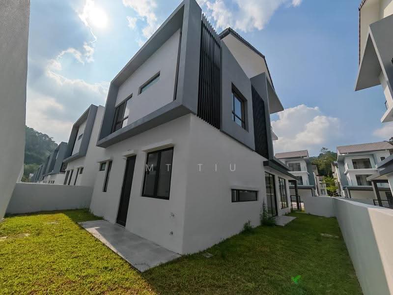 Rumah Berkembar untuk Disewa di Ampang (Selangor) - MT Tiu - Exterior - PropertyGuru.com.my