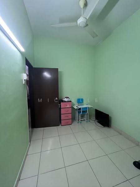 2-storey Terraced House for Rent in Bandar Damai Perdana (Cheras) - Michelle Tan - Study - PropertyGuru.com.my