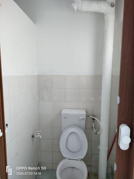 Flat for Sale at Danau Kota Flat - Maggie Kho - Bathroom - PropertyGuru.com.my