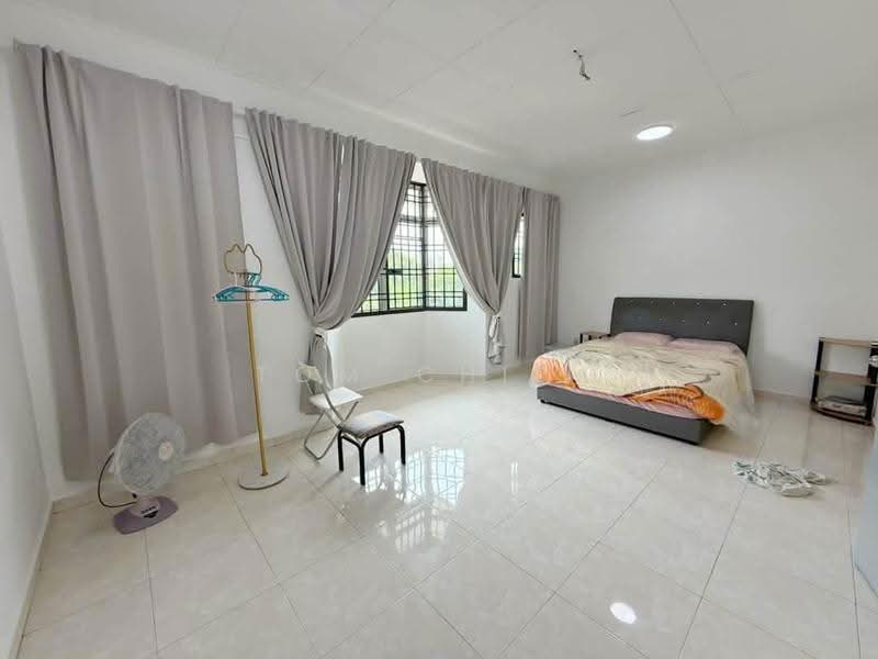 2-storey Terraced House for Sale in Taman Johor Jaya (Johor Bahru) - Tom Chiew - Bedroom - PropertyGuru.com.my