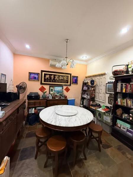 2.5-storey Terraced House for Sale in Bandar Puteri Puchong (Puchong) - Amy Lim - Dining Room - PropertyGuru.com.my