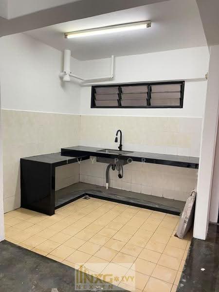 Flat for Rent at Taman Permai Indah Flat - Ivy Por - Kitchen - PropertyGuru.com.my