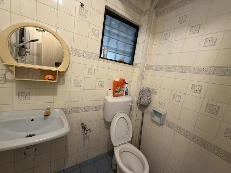 2-storey Terraced House for Sale in Taman Bukit Mewah (Kajang) - Billy Chan - Bathroom - PropertyGuru.com.my
