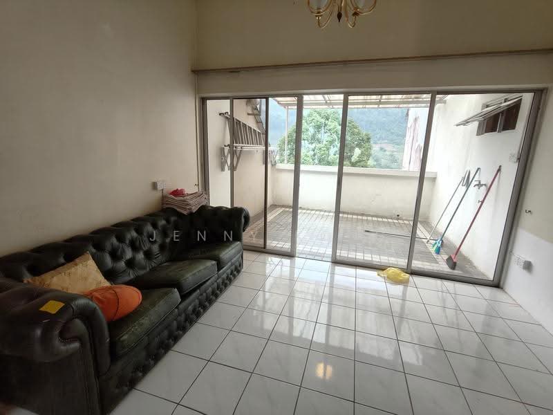 Apartment for Rent at Selesa Hillhomes Resort - Jenny Kong - Living Room - PropertyGuru.com.my