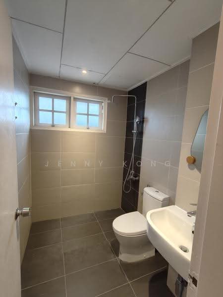 Apartment for Rent at Selesa Hillhomes Resort - Jenny Kong - Bathroom - PropertyGuru.com.my
