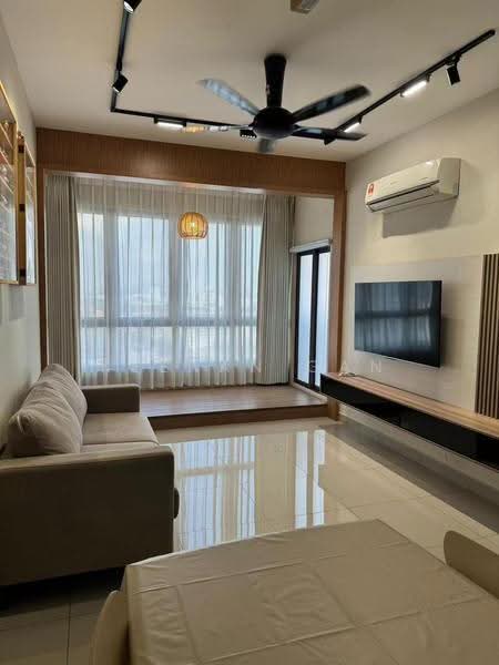 Kediaman Servis untuk Dijual di Bali Residences - Keenan Gan - Living Room - PropertyGuru.com.my
