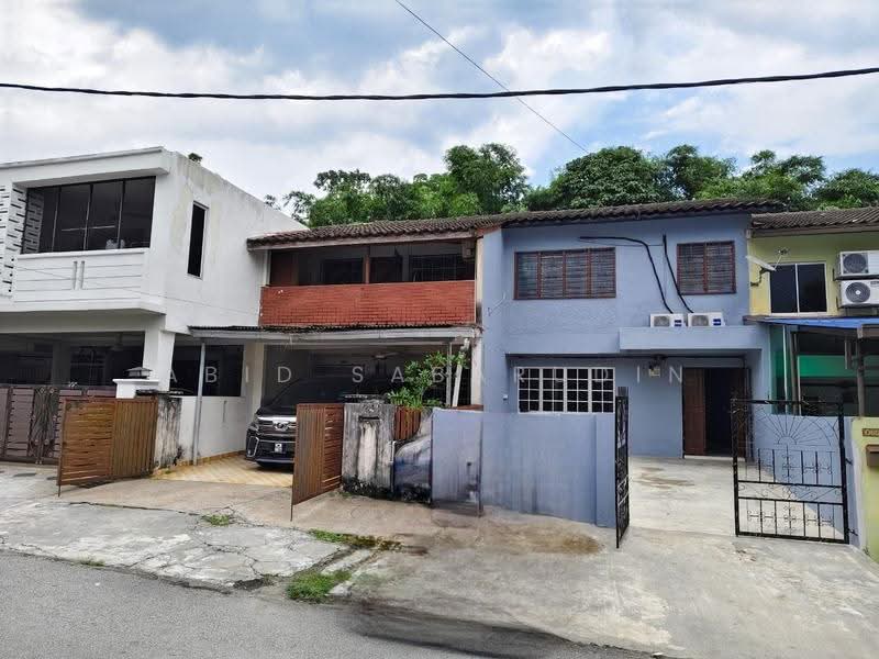 Rumah Teres 2-Tingkat untuk Dijual di Taman Melawati (Ulu Kelang) - Abid Sabarudin - Exterior - PropertyGuru.com.my