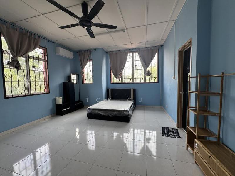 2-storey Terraced House for Rent in Bukit Indah (Iskandar Puteri (Nusajaya)) - Tok CJ - Bedroom - PropertyGuru.com.my