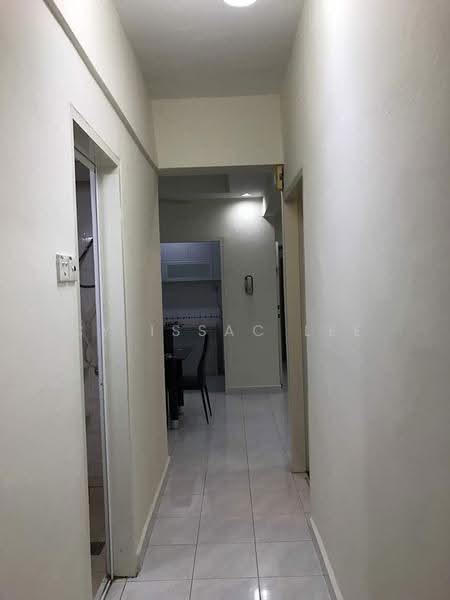 Kondominium untuk Dijual di Tiara View - Cy Issac Lee - Corridor - PropertyGuru.com.my
