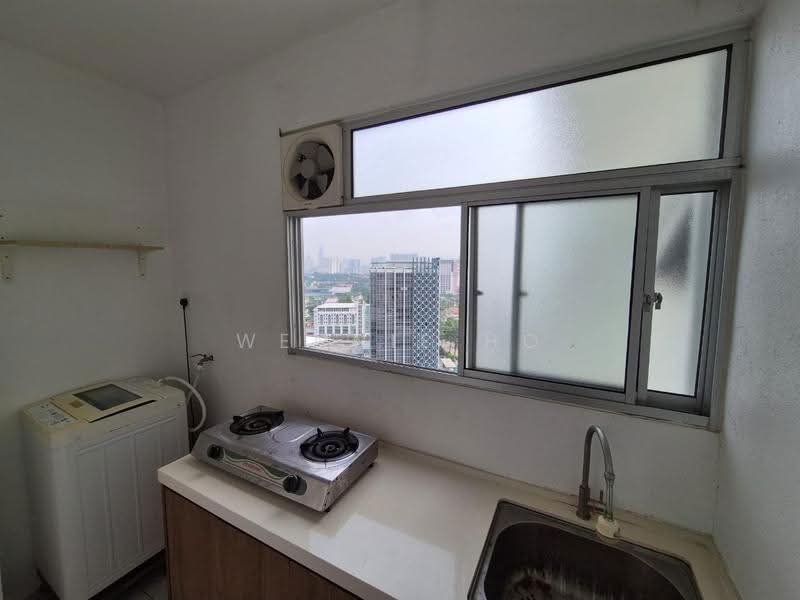 Apartment for Sale at Residensi Razakmas - Wennie Ho - Kitchen - PropertyGuru.com.my