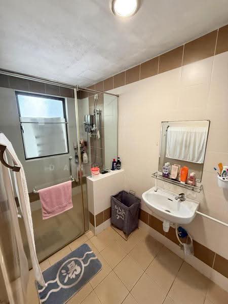 Rumah Teres 3-Tingkat untuk Dijual di Taman Bukit Prima (Cheras) - Danilo Lim - Bathroom - PropertyGuru.com.my