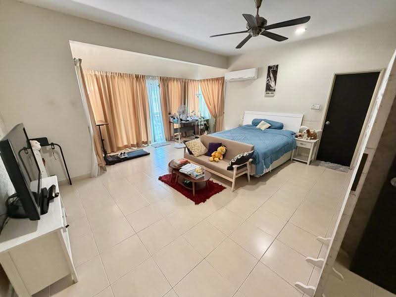 Rumah Teres 3-Tingkat untuk Dijual di Taman Bukit Prima (Cheras) - Danilo Lim - PropertyGuru.com.my