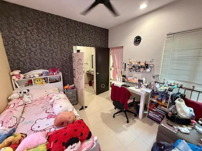 Rumah Teres 3-Tingkat untuk Dijual di Taman Bukit Prima (Cheras) - Danilo Lim - Bedroom - PropertyGuru.com.my