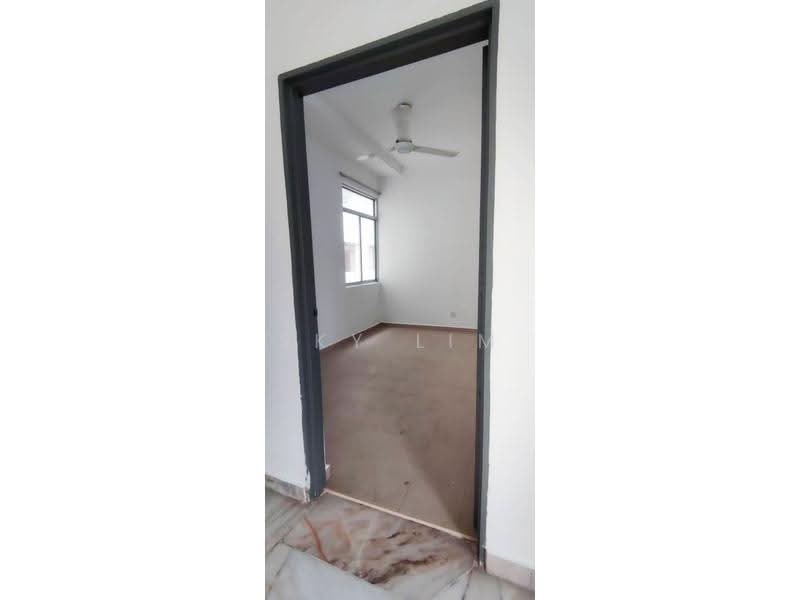 Apartment for Sale at Pangsapuri Lagoon Perdana - Sky Lim - PropertyGuru.com.my