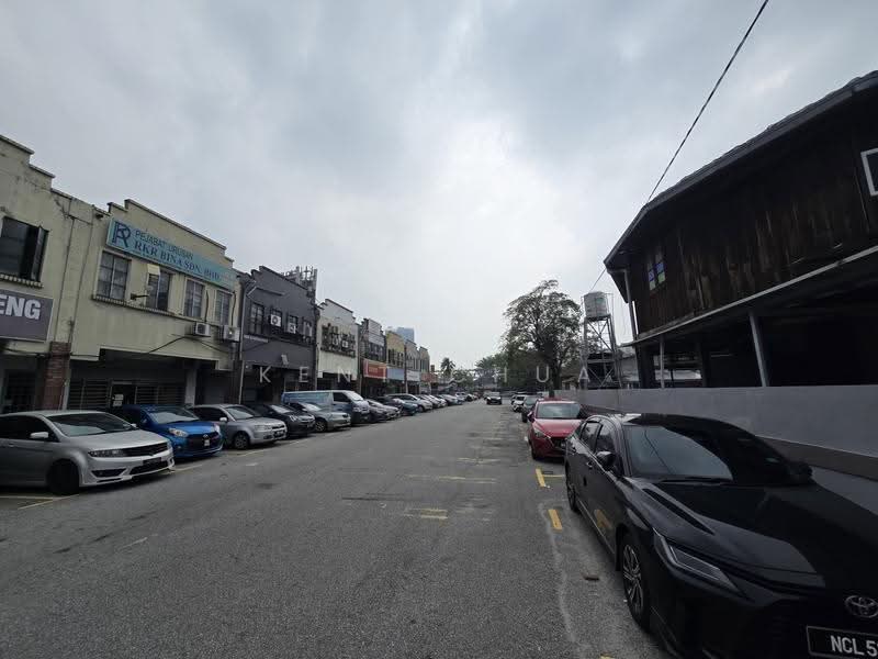 Shop for Sale in Bandar Sunway (Sunway) - Kent Chua - Exterior - PropertyGuru.com.my