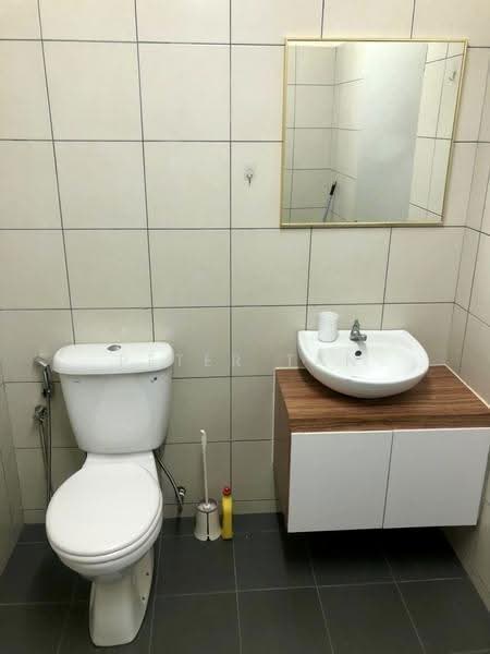 Kediaman Servis untuk Disewa di Nexus @ Kajang Station (Tower B) - Peter Tan - Bathroom - PropertyGuru.com.my