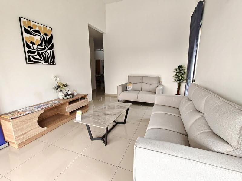 1-storey Terraced House for Sale in Sepang (Selangor) - zaifuldiamin ahmad - Living Room - PropertyGuru.com.my