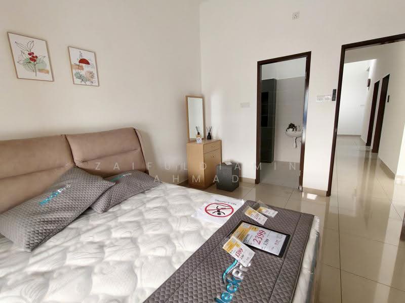 1-storey Terraced House for Sale in Sepang (Selangor) - zaifuldiamin ahmad - Bedroom - PropertyGuru.com.my