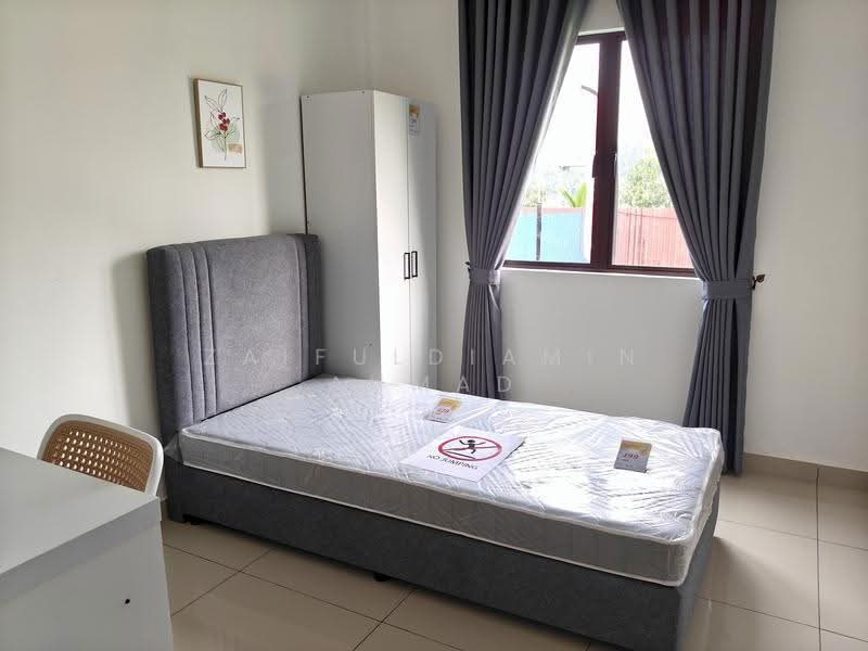 1-storey Terraced House for Sale in Sepang (Selangor) - zaifuldiamin ahmad - Bedroom - PropertyGuru.com.my