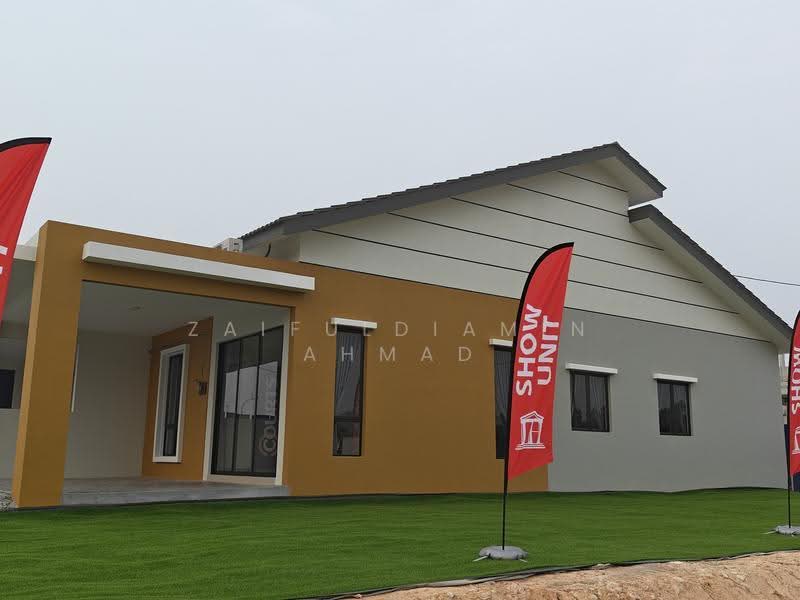 1-storey Terraced House for Sale in Sepang (Selangor) - zaifuldiamin ahmad - Exterior - PropertyGuru.com.my