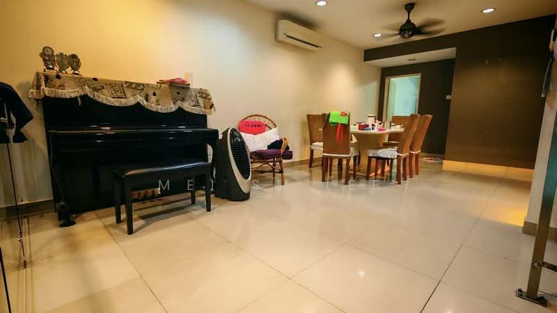 Rumah Teres 3-Tingkat untuk Dijual di Taman Bukit Prima (Cheras) - Mei SM Lee - The Peak, Taman Bukit Prima Living Room - PropertyGuru.com.my