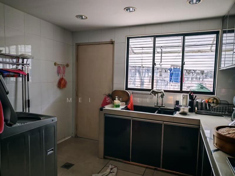 Rumah Teres 3-Tingkat untuk Dijual di Taman Bukit Prima (Cheras) - Mei SM Lee - The Peak, Taman Bukit Prima Kitchen - PropertyGuru.com.my