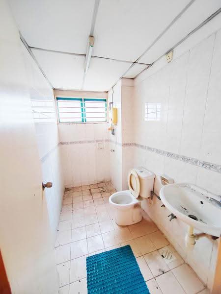 Condominium for Rent at BBK Condominium - Sky Lim - PropertyGuru.com.my