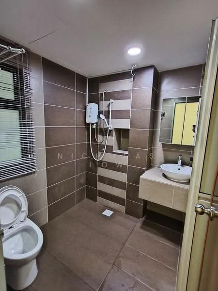 Service Residence for Rent at G Residence - Nicholas Low - Bathroom - PropertyGuru.com.my