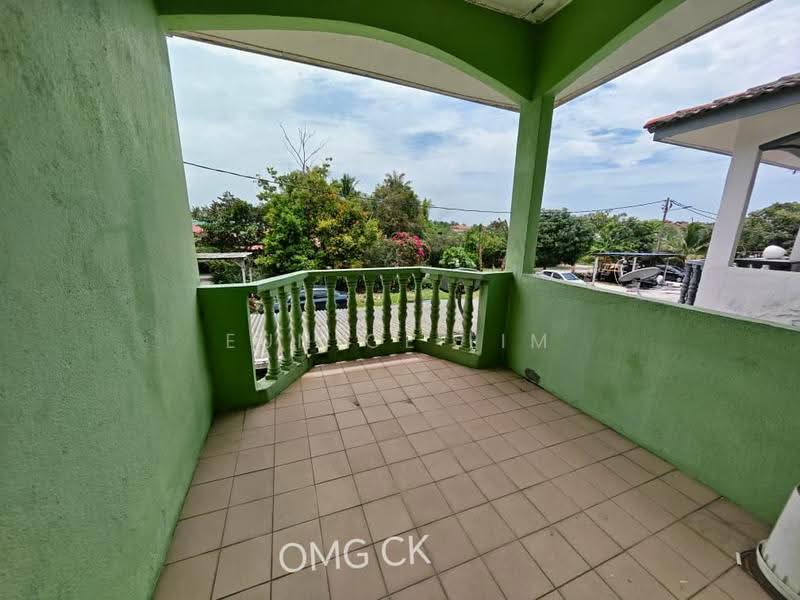 2-storey Terraced House for Sale in Jenjarom (Selangor) - Eunice Lim - Balcony - PropertyGuru.com.my