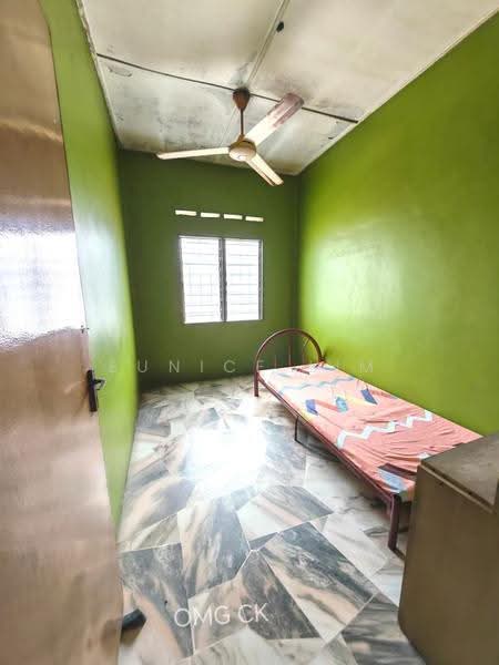 2-storey Terraced House for Sale in Jenjarom (Selangor) - Eunice Lim - Bedroom - PropertyGuru.com.my