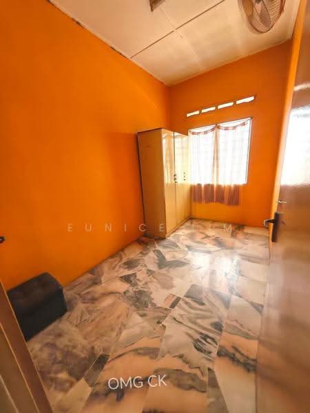 2-storey Terraced House for Sale in Jenjarom (Selangor) - Eunice Lim - Bedroom - PropertyGuru.com.my